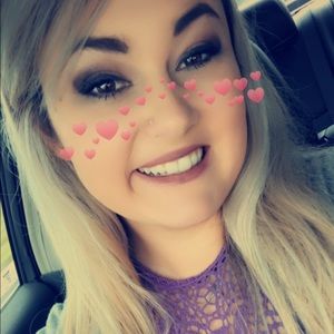 Meet your Posher, Maddie